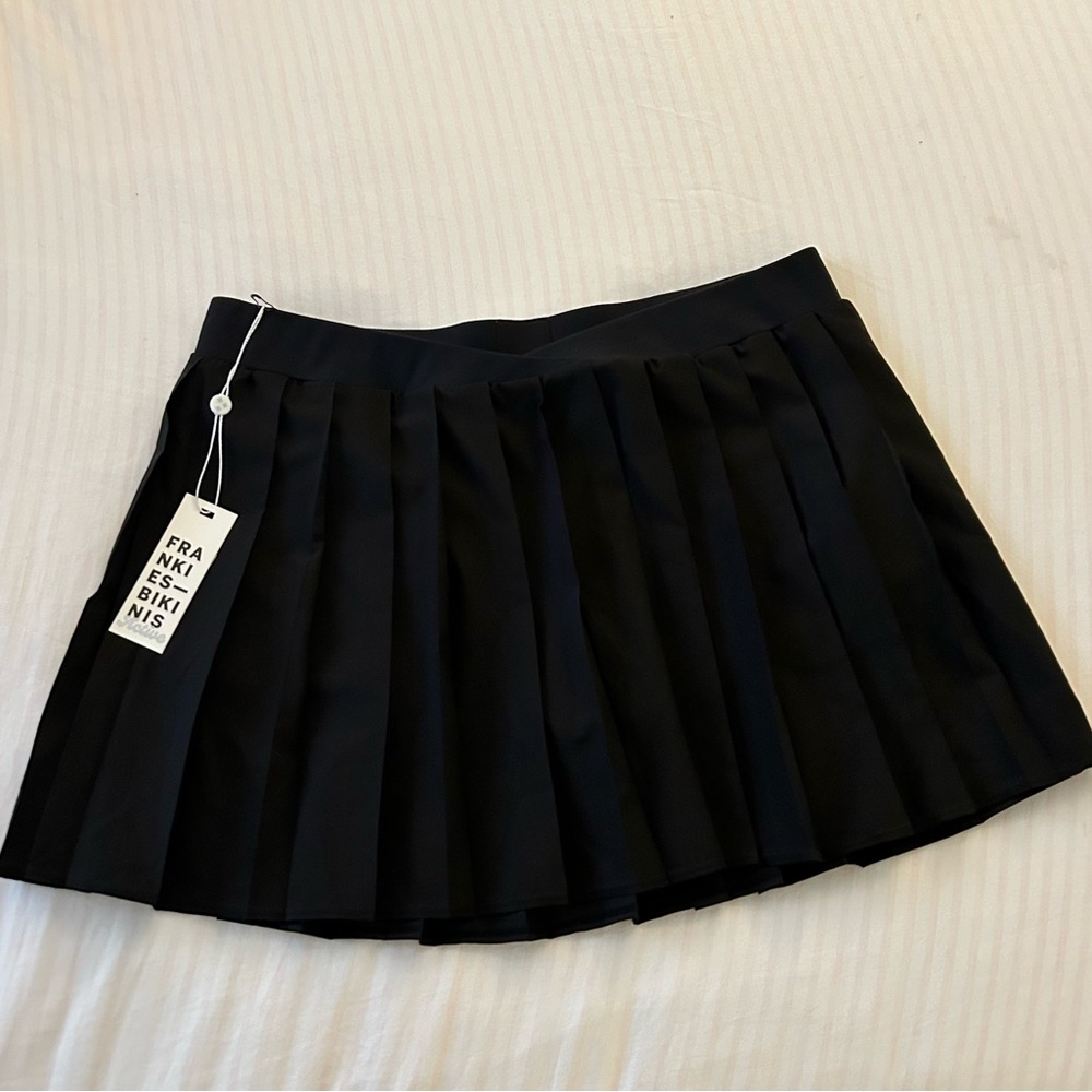 Windy Tennis Skirt